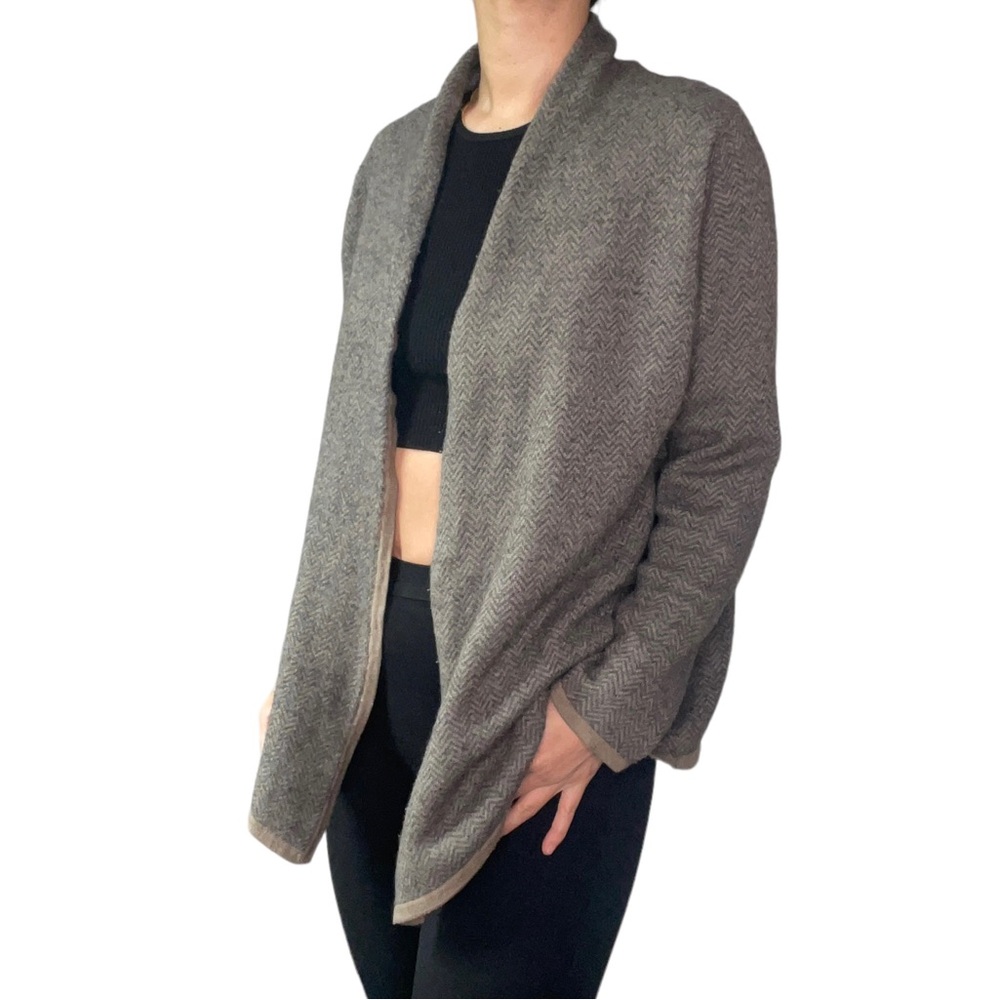 Cynthia Rowley Merino Wool Blend Shawl Wrap Sweater - Picture 9 of 12
